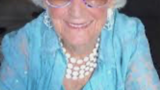 Does your grandma know English?