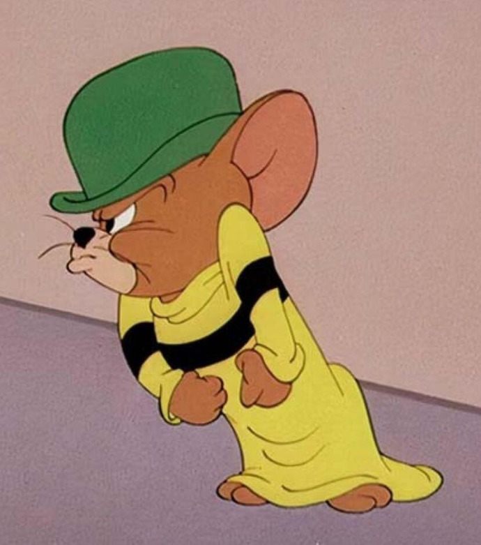 Do you think yellow colour clothing is ugly on a man?
