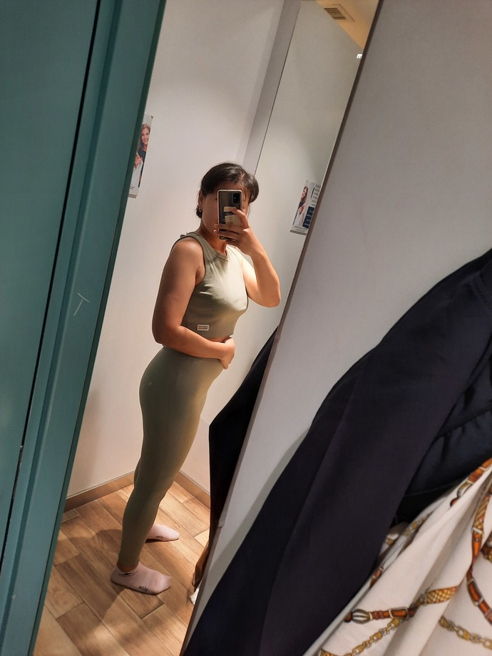 How many days will it take me to get a butt like Kim Kardashian if I squat every day?