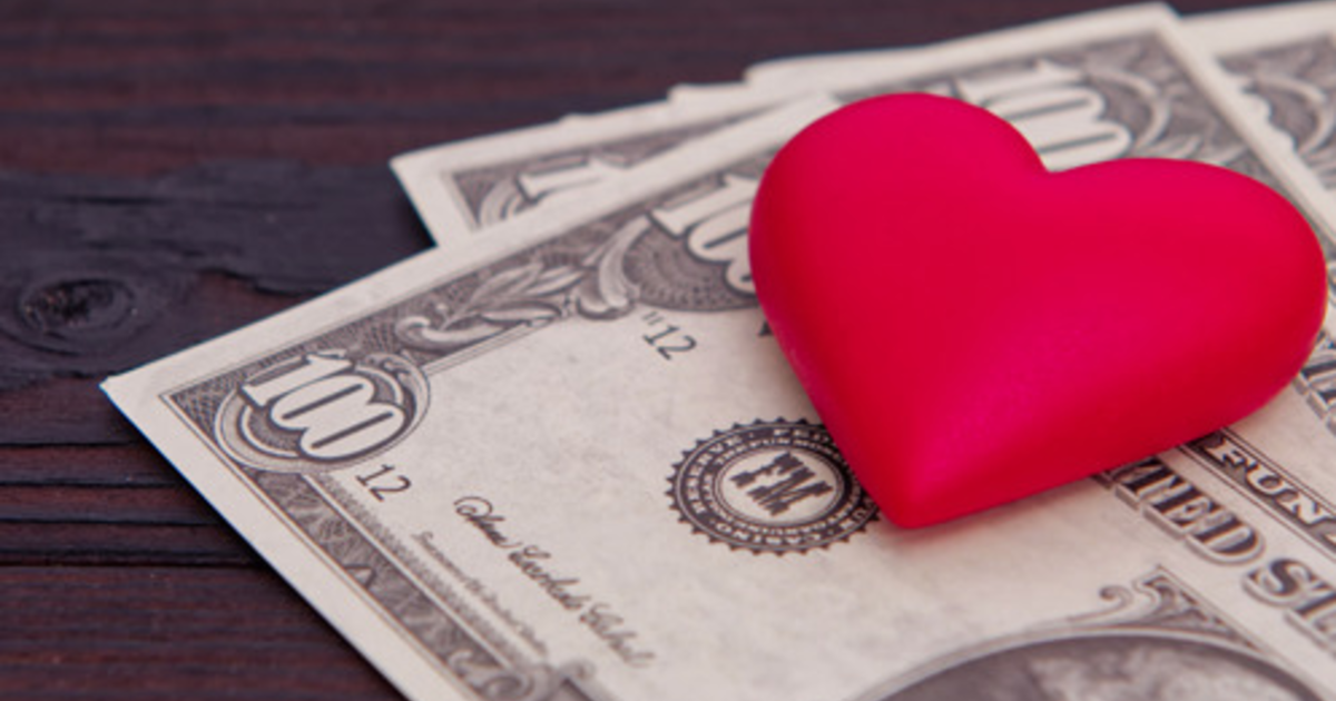 my-aunt-says-only-dumb-people-choose-love-over-money-do-you-agree