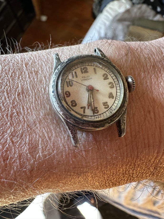 How do I style this watch?