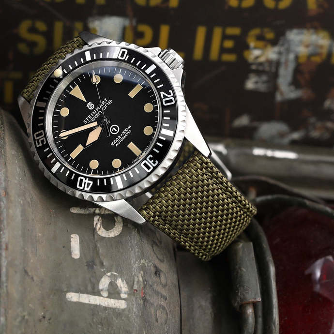 How do I style this watch?