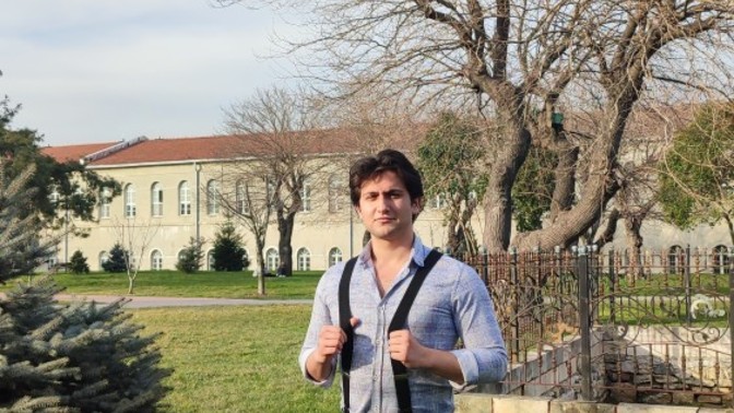 Hi ladies. What do you think about my outfit?