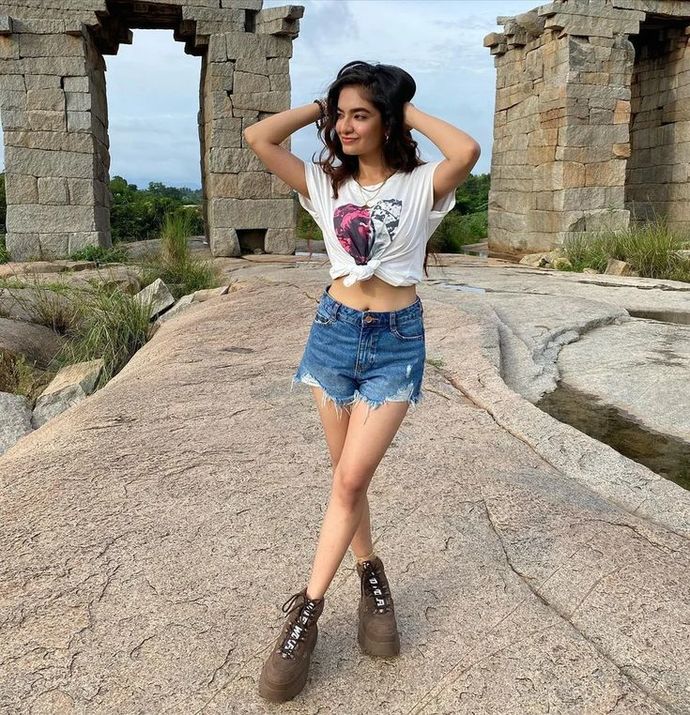 What's the hottest casual wear?