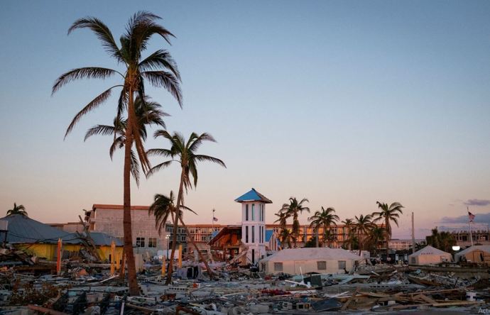 Thoughts on these photographs of Incidents/Tragedies/News stories of October 2022?