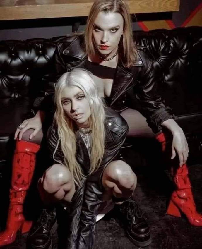 Thoughts on these two sexy ladies: Lizzy Hale and Taylor Momsen?