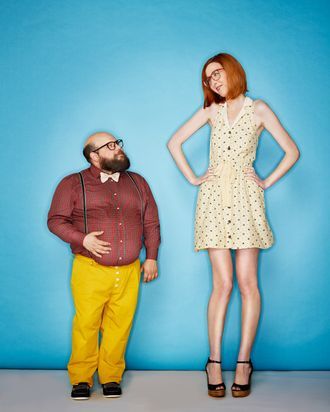 Why is there such a gulf gap between what women say theyre happy to accept height wise, and mens genuine dating experience?