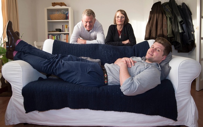 Would you date someone that still lives at home with their parents?