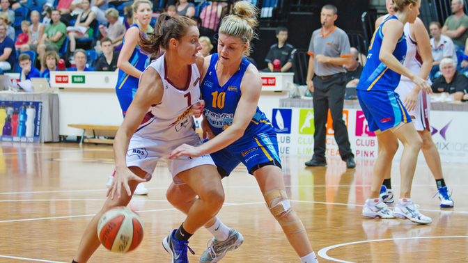 Any female basketball players here? How tall are you and how much of a role does your height play in the game?