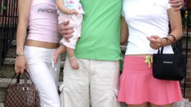 Who’s hotter: Lexi Vixi or her daughter Shayla?