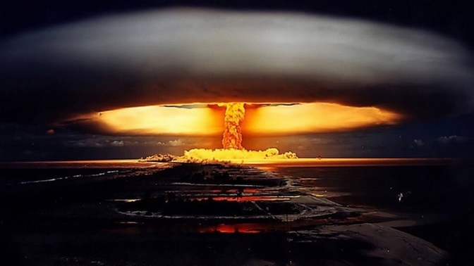 Thoughts on these photos taken of large explosions/nuclear explosions?