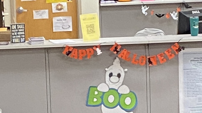 Does that say Fappy Halloween or has the sleep deprivation finally taken over?