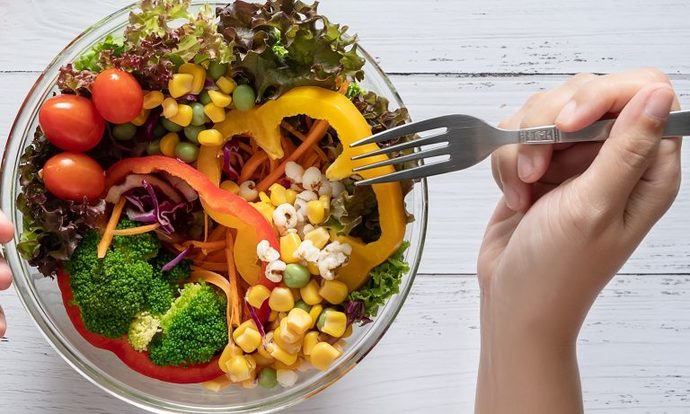 I’m thinking about trying this new diet. One day I eat nothing the next day I eat 5000 calories. Does that sound like a good diet?