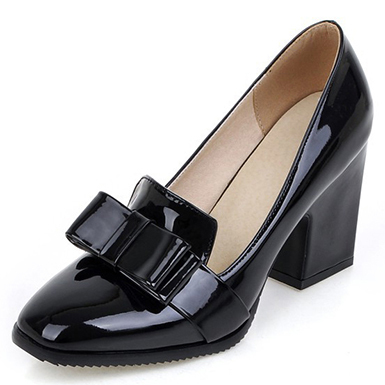 Which shoes to wear with this?