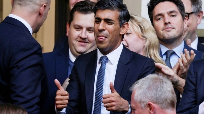 Do you think it's time for a general election in the UK?