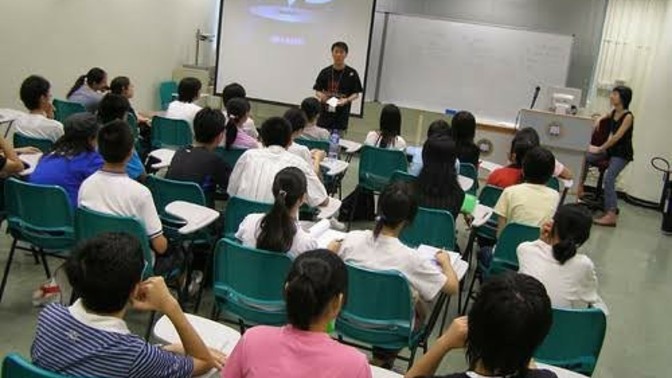 How much responsibility do you think falls on the media in teaching the youth good values and right conduct?