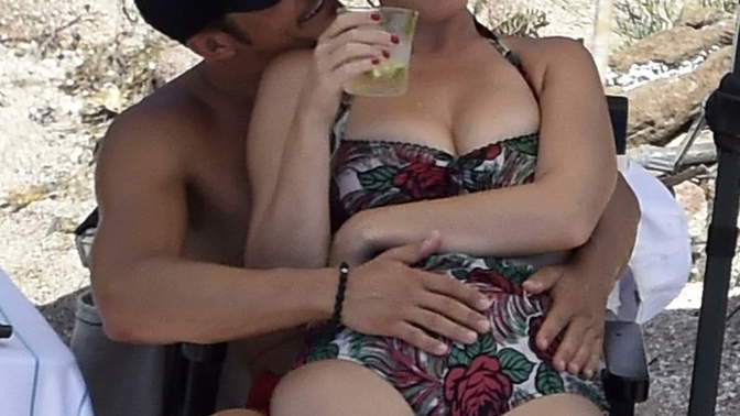 Is a women necessarily a bad person if she sits in a guys lap like that? or because women fall for words. am I wrong? the guy would flirt with her?