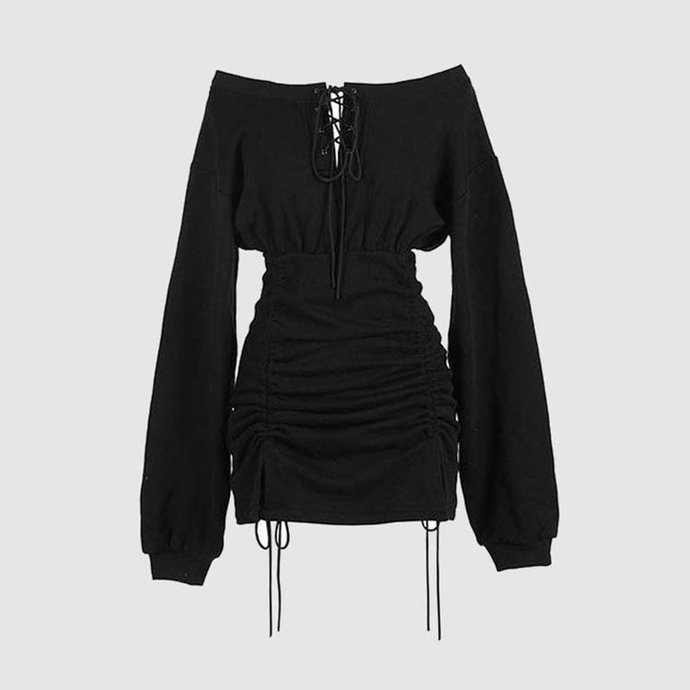 You're going on a 1st date for dinner with someone you really want to impress. You want a new outfit to wear. So what would you buy if cash no issue?