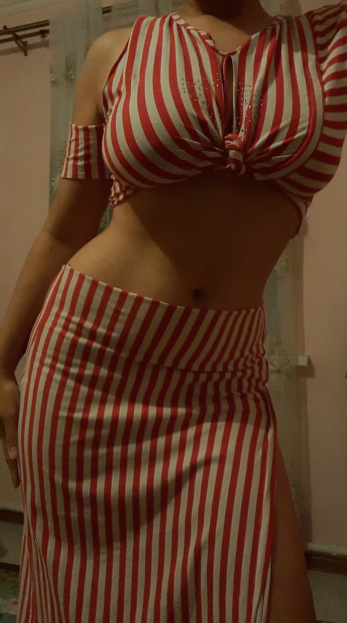 How do you like my outfit (handmade)?