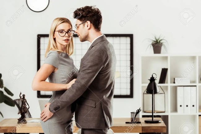 DATING:Are there women/men you wouldnt date due to their profession? And why?