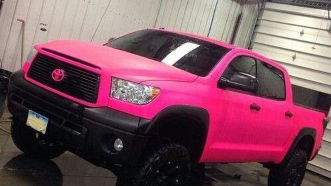 Guys, would you rather have a good vehicle with a girly aesthetic or a shit vehicle with a manly aestheric?