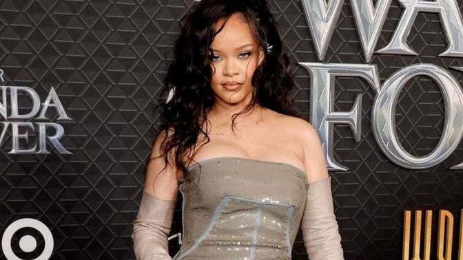 What Do You Think About the New Single of Rihanna? It is called ‘’Lift me Up’’?