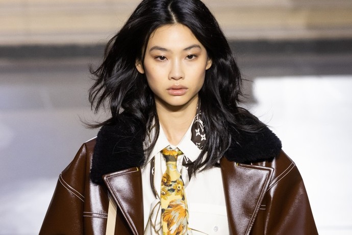Pick the most beautiful supermodel?
