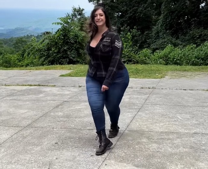 Can being attracted to thick women make a man attractive?