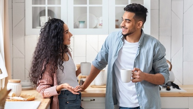 How do you know when to ask girl on a date?