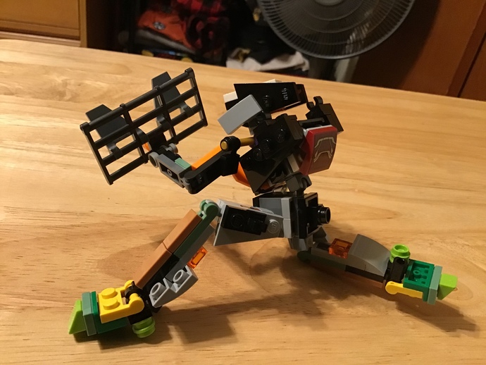I made a new “Mech” (these ones are autonomous), do you like this one more than my previous one?