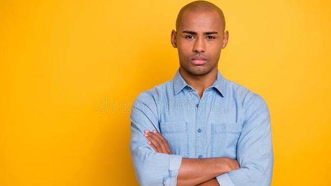 "Boys Cry, Men Don't" is it a good writing tip for writing male POV?