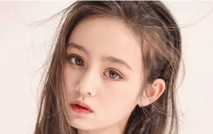 Would you think she is a chinese han nation?