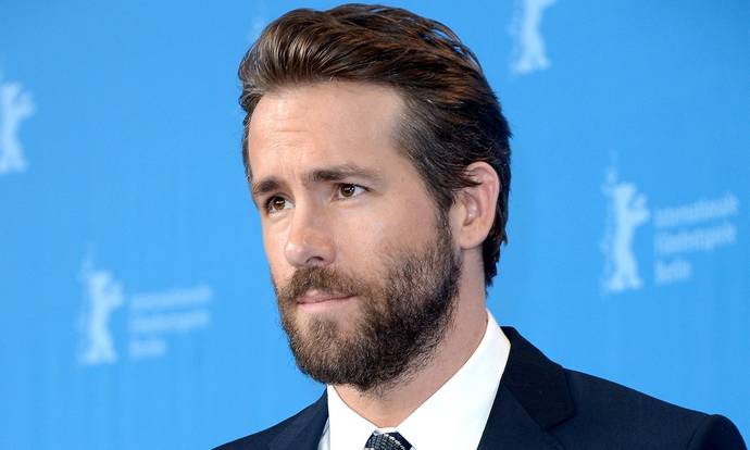Whos more handsome: Chris Evans, Ryan Reynolds or Ryan Gosling?