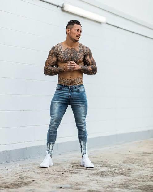 Do you slim and fit men look good in skinny jeans?