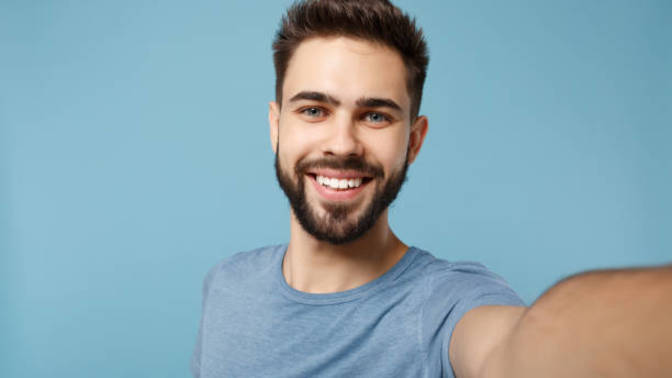 What Does It Mean If a Guy Sends you a Selfie Picture of Himself?