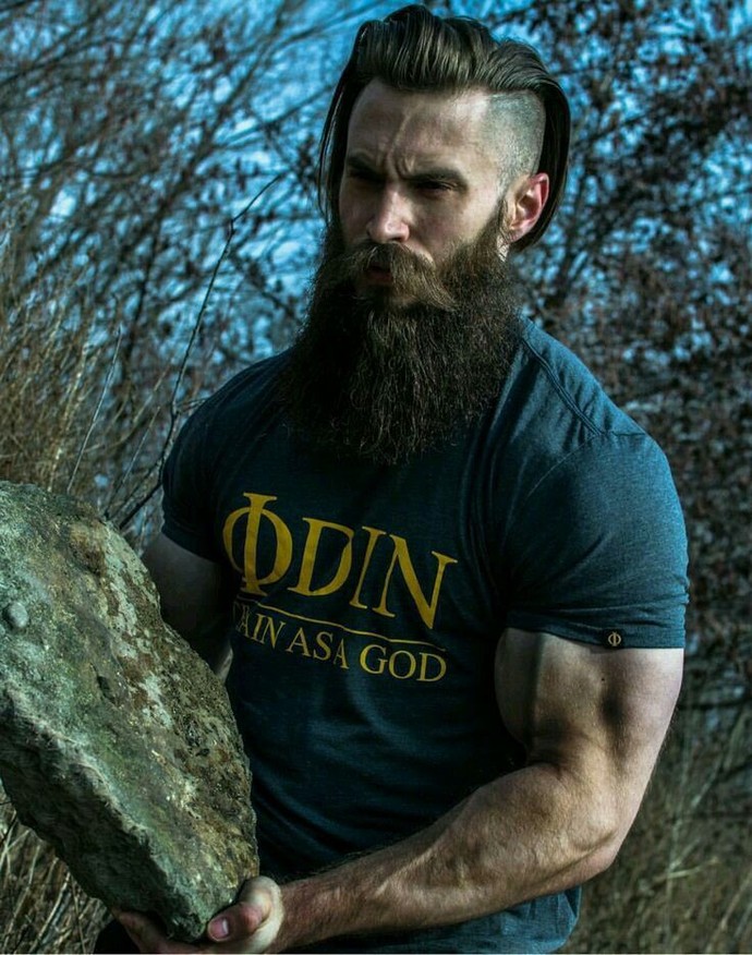 Ladies do you find this gentleman physically attractive?