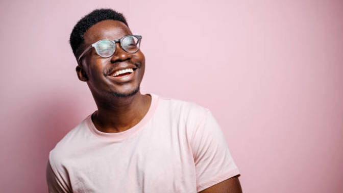 What are the top 10 reasons why someone should date you?