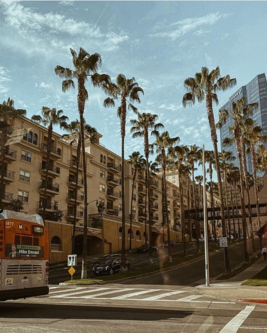 Post a picture of where you are originally from. Lets see if anyone can guess based on a picture only. Dont share location?