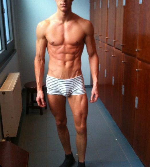 Do muscular guys get respected?