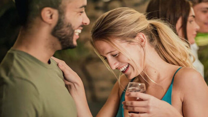 When is a girl touching a guy friendly and when is it flirting? What factors are there? Is it the body part being touched? Duration?
