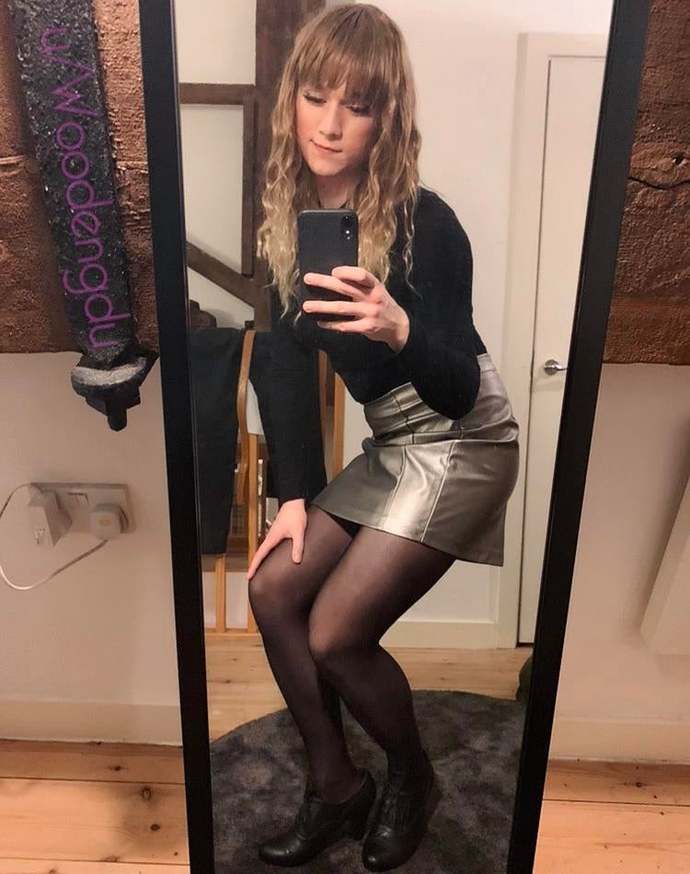 Girls, Could you girls be friends with a crossdresser?