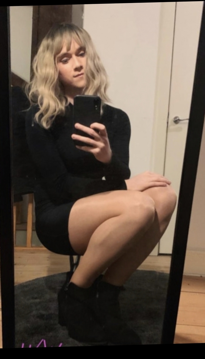 Girls, I am submissive to my girlfriend, is that wrong?