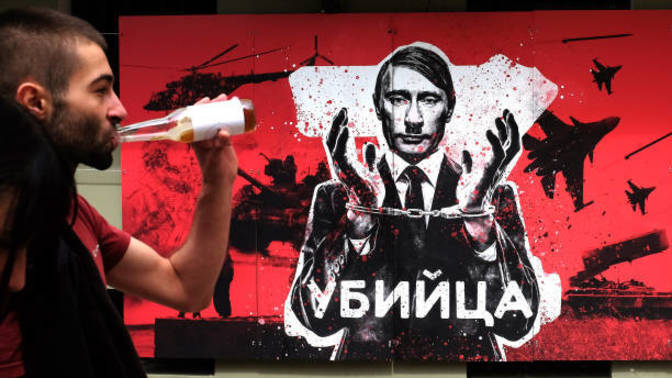 What do you think about these 2022 Ukranian War/Political art displays?