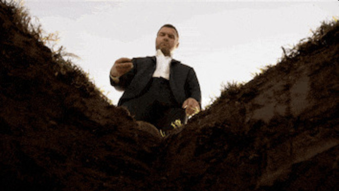 You wake up buried alive? What would you do?