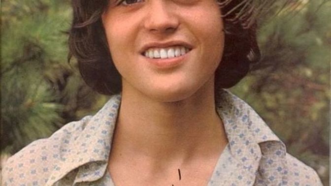 Girls, do you find Donny Osmond handsome and attractive?