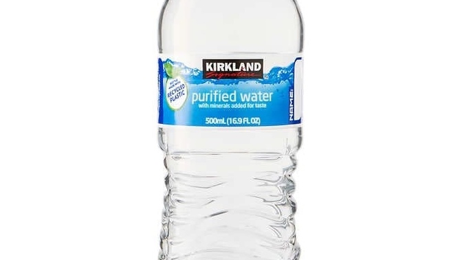 Was I cheap for giving a girl $1 for a water bottle on a street corner?