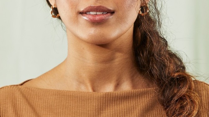 Do braids enhance a woman's attractiveness or decrease her attractiveness?