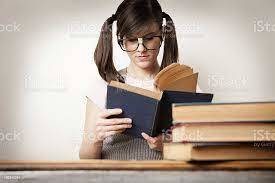 Do attractive girls get better grades than nerdy girls?
