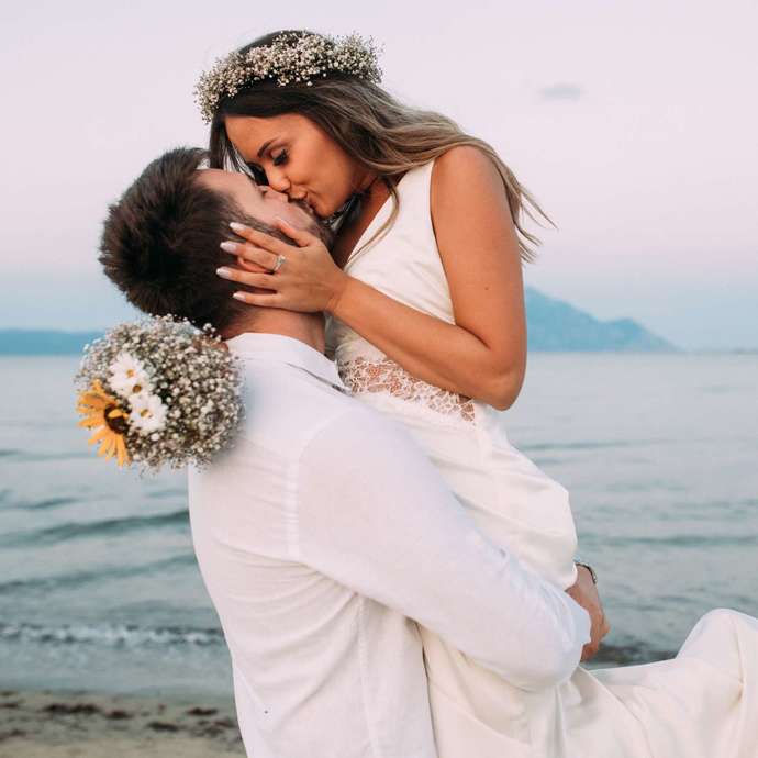 Ok guys, what makes you want to marry a woman?