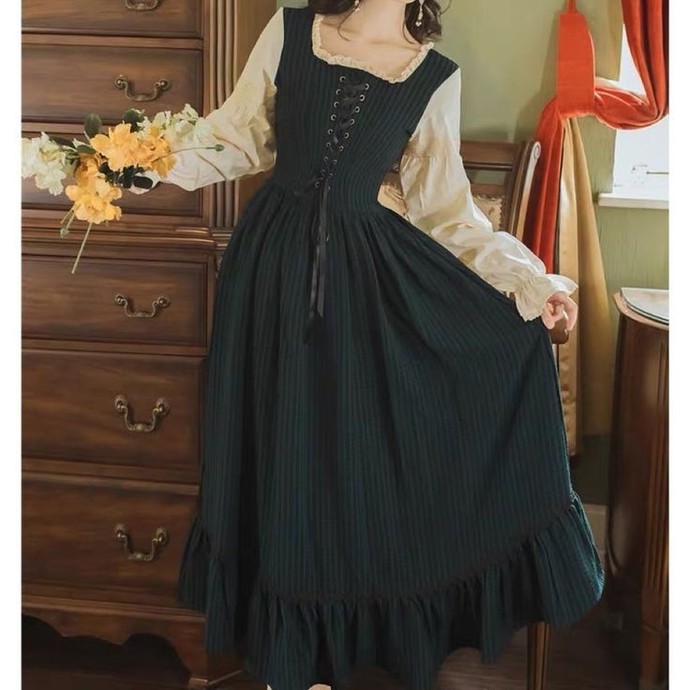 Which dress should I get?